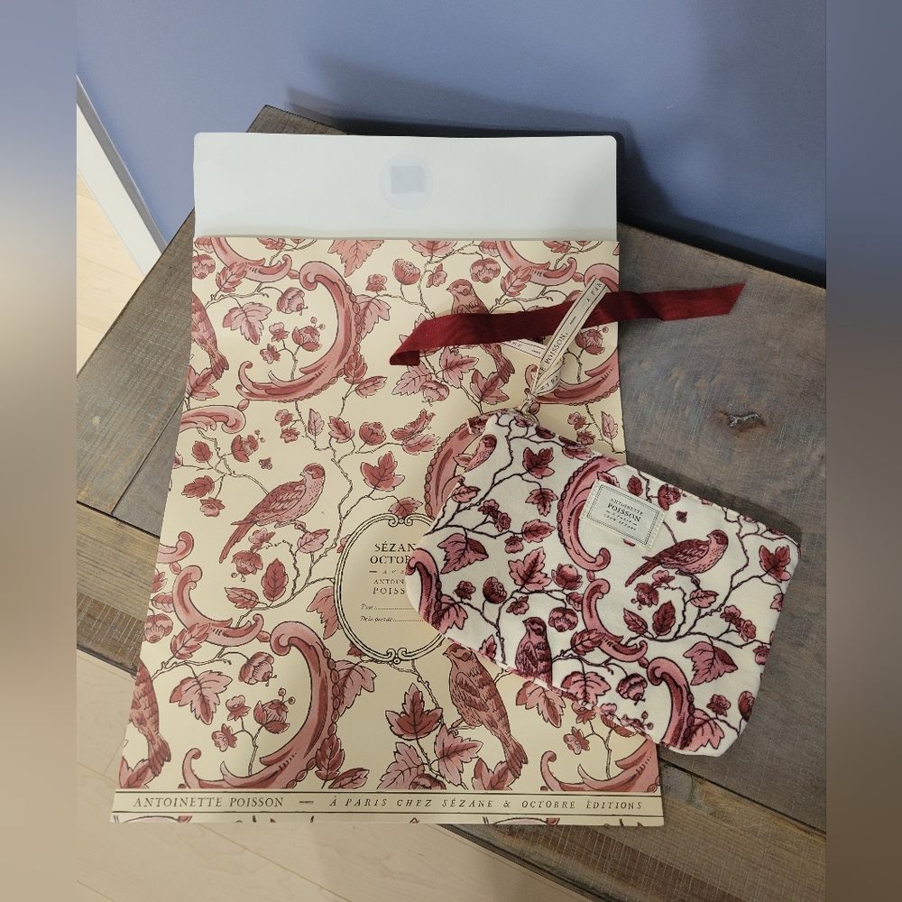 Sezane Floral Gift Set in Red and Cream